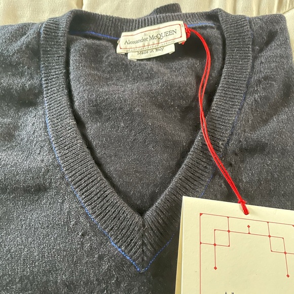 Alexander McQueen Men's Cashmere Sweaters Size S - Picture 2 of 10